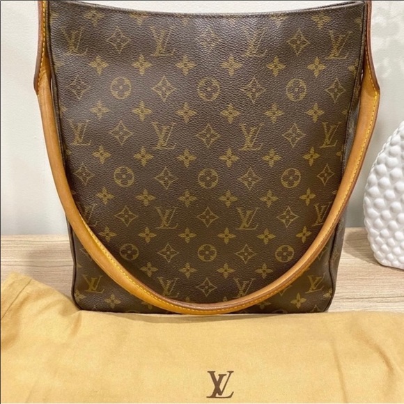 Louis Vuitton Handbags - Louis Vuitton Looping GM Bag
